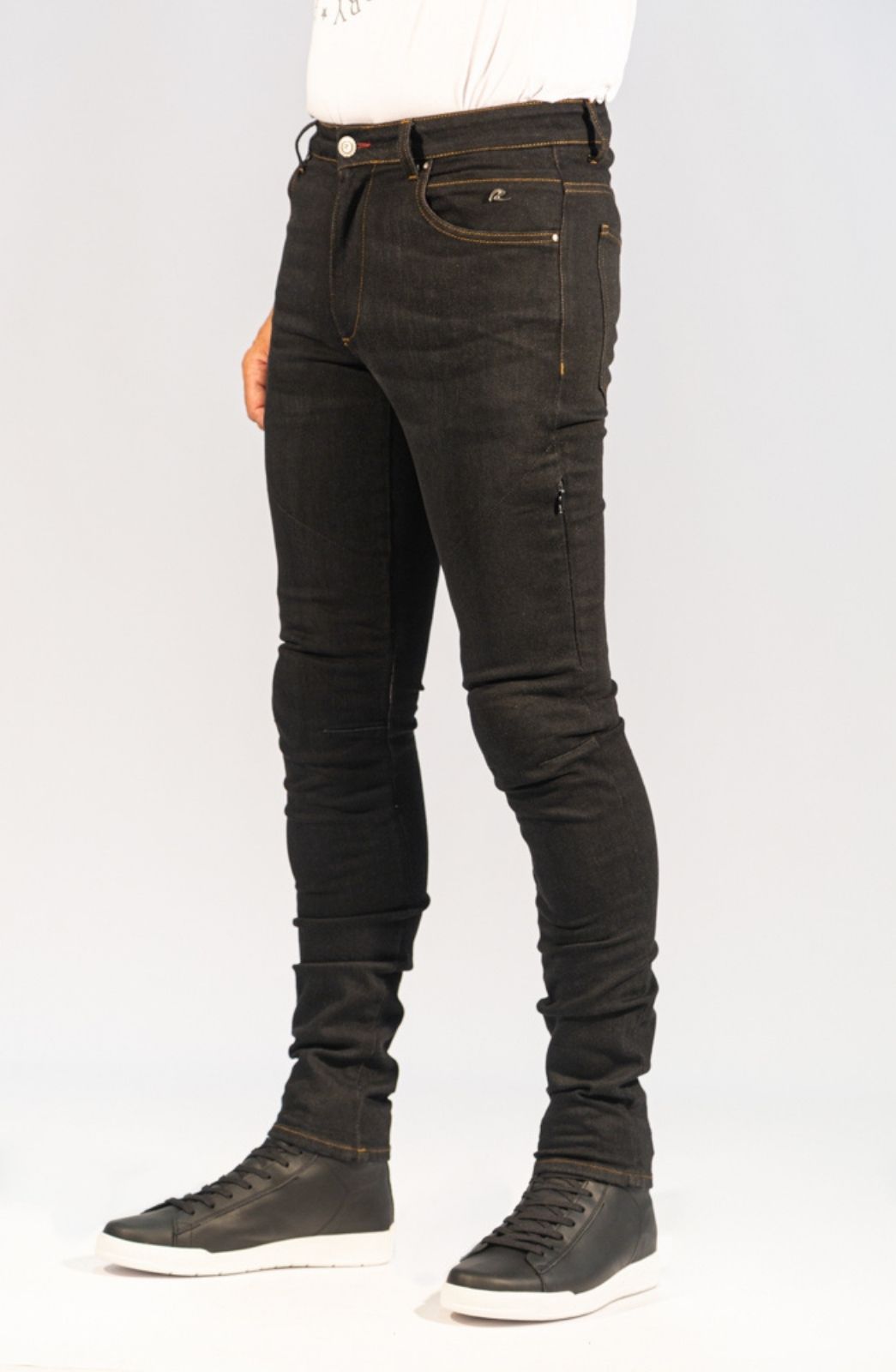 NEVADA Skinny Fit Jeans In Deep Black